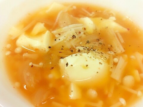 簡単ヘルシー(^^)白菜キムチと豆腐のスープ♪
